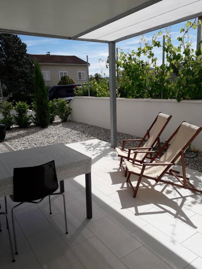 Apartment White Вантачичи Экстерьер фото