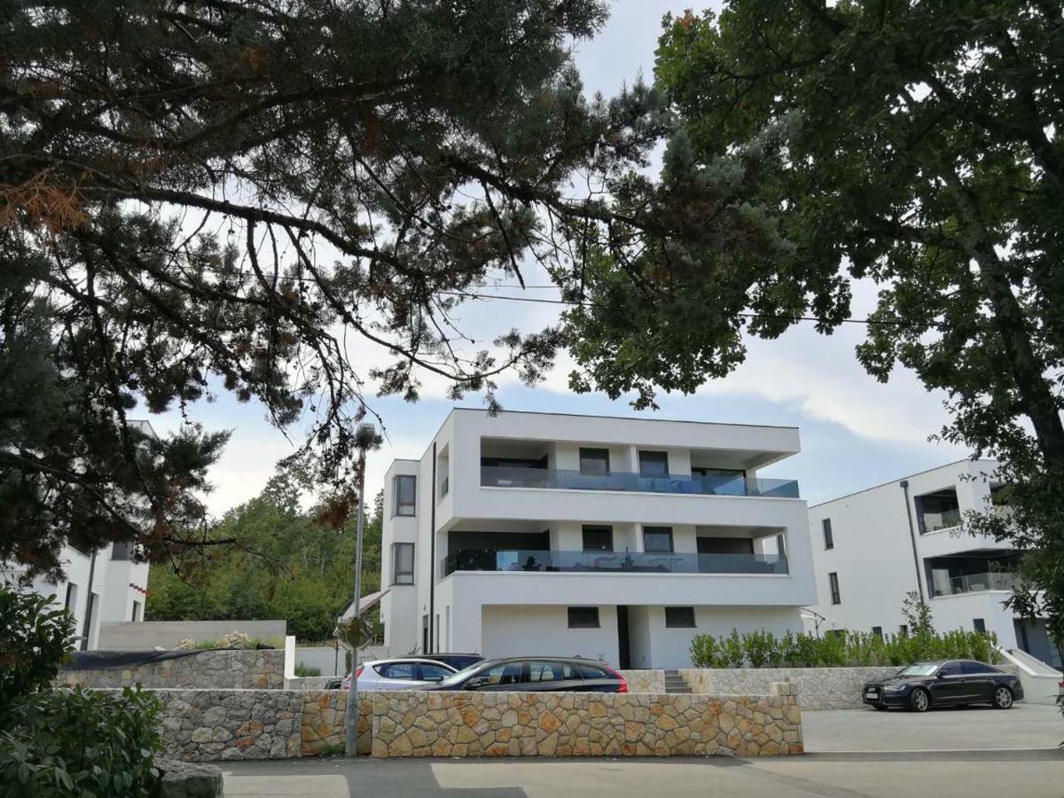 Apartment White Вантачичи Экстерьер фото